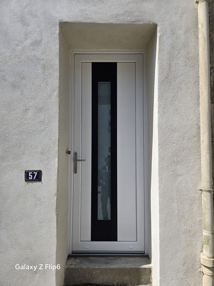Porte d’entrée PVC sur mesure à Guidel