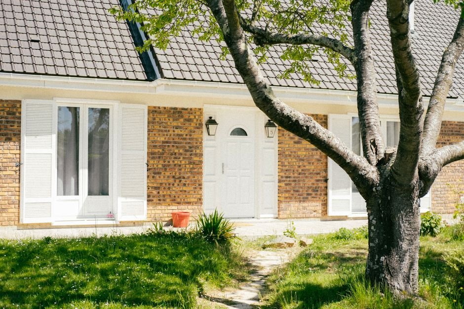 Fenêtres PVC blanches : confort et isolation optimale à Vannes