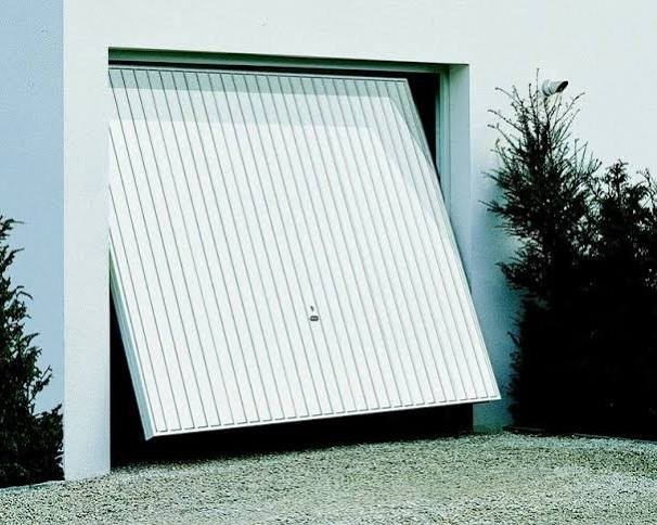 Porte de garage basculante Hörmann à l'unité : N 80, S 95 ou G 97, standard ou sur mesure